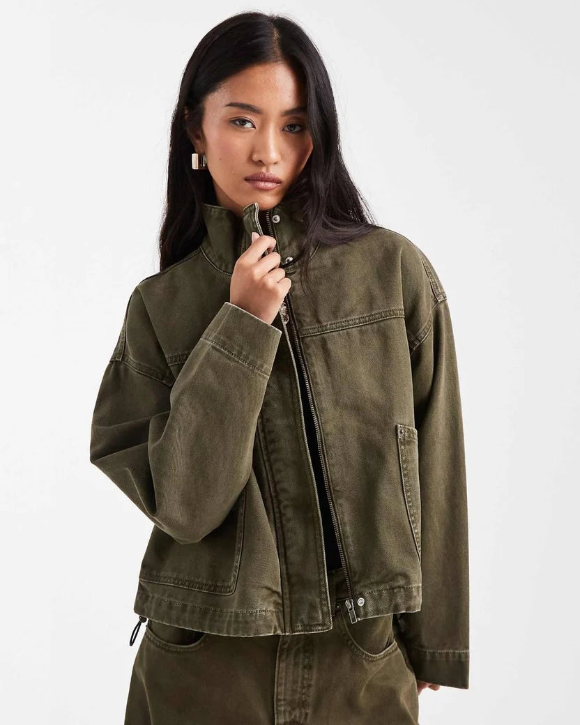 Relaxed Utility Wide-Leg Pants